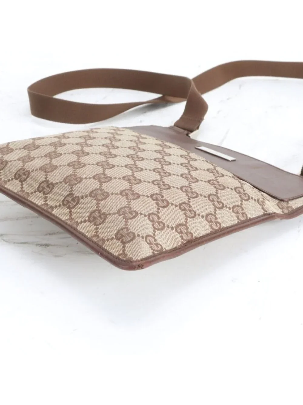 Gucci GG Canvas Leather Shoulder Bag Crossbody Messenger Brown